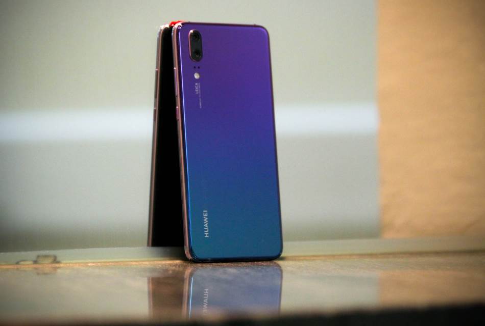 SAD Madarska zabrana Huawei