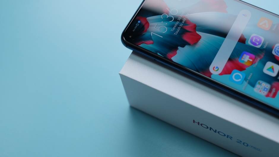 Honor 20 Pro cena u Srbiji, prodaja, kupovina, Honor 20 Pro slike i utisci, kamera, rupa ekran