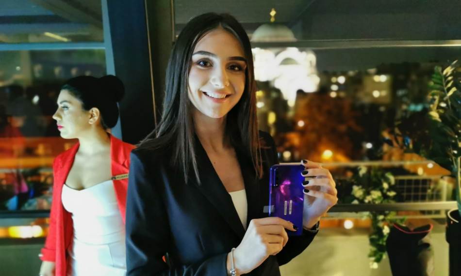 NEMA PREMIJERA prvi put u Srbiji: Ljudi ćutali, mašine govorile (FOTO)