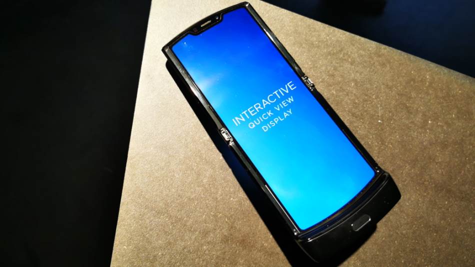 Motorola RAZR premijera London, Motorola RAZR cena u Srbiji, Kakva je Motorola RAZR, RAZR kupovina