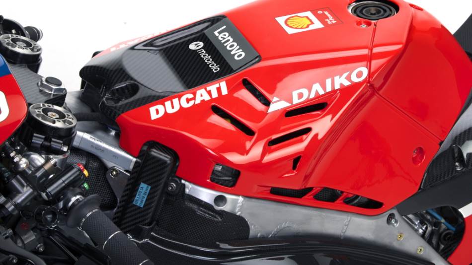 Motorola Ducati motocikli saradnja, Motorola logo na Ducati motorima