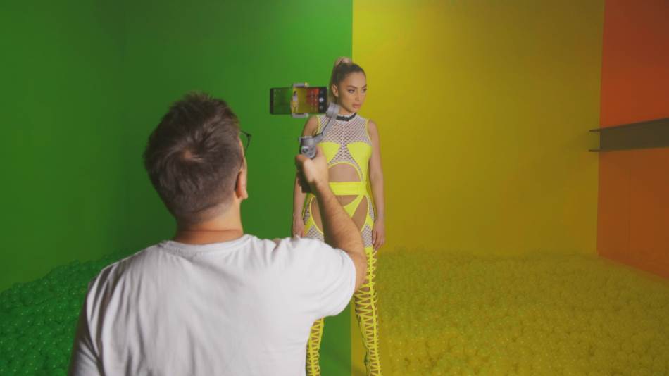 Maya Berovic novi album Intime spot Huawei P40 Pro+, Maya Berovic nove pesme 2020 album Intime