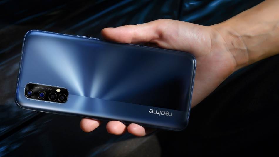 Realme 7 cena u Srbiji 32999 dinara, Realme 7 Pro cena u Srbiji 39999 dinara, Realme 7 i 7 Pro foto