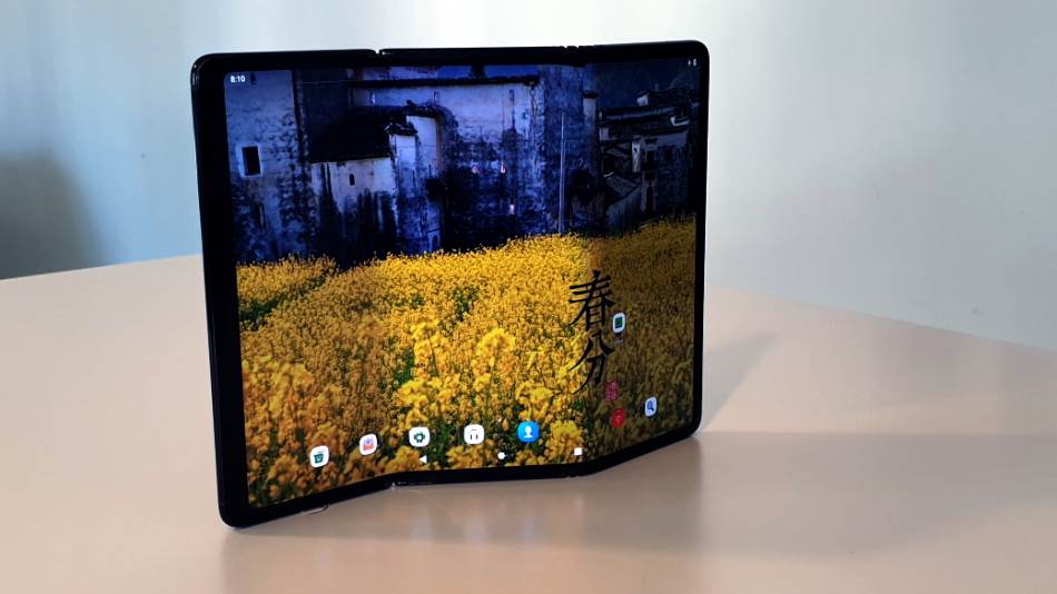 TCL Project Chicago savitljivi telefon otkazan