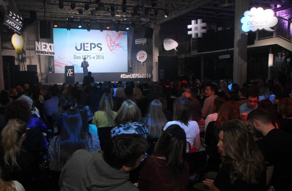 Nagrađeni skockani Box paketi i Teslin vremeplov