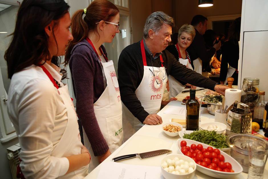 Uživajte uz mts TV 6 meseci besplatno