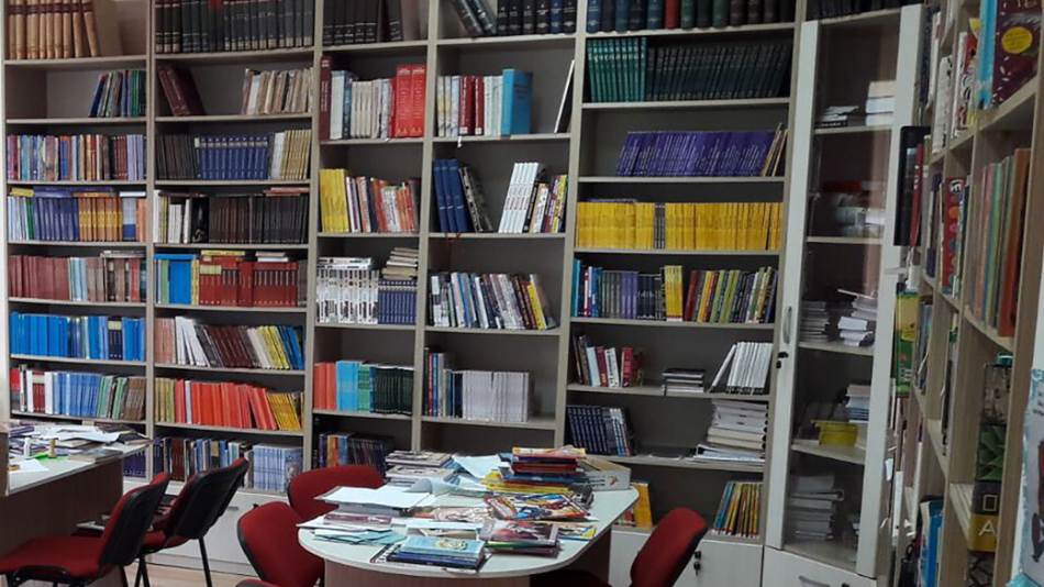 telekom srbija donacija knjige škole u srbiji poklon pokrecemo pokretace pokrecemo znanje