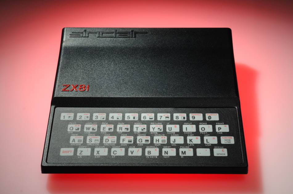 pc istorijat vremeplov sinclair zx81 slike video kompjuteri racunari
