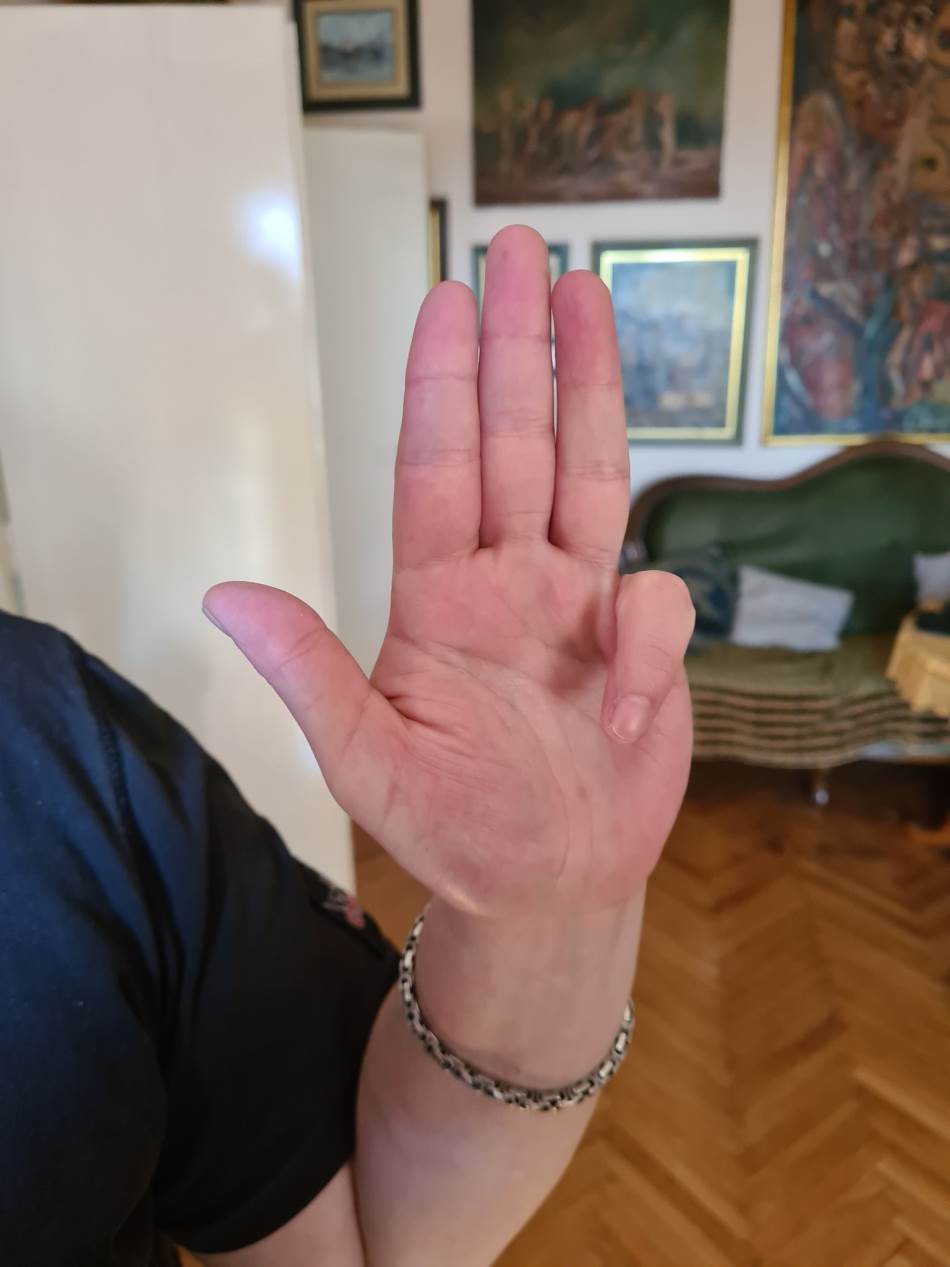 zapetljane slušalice zamršene mobilni telefoni kako spakovati slušalice da se ne zamrse kablovi