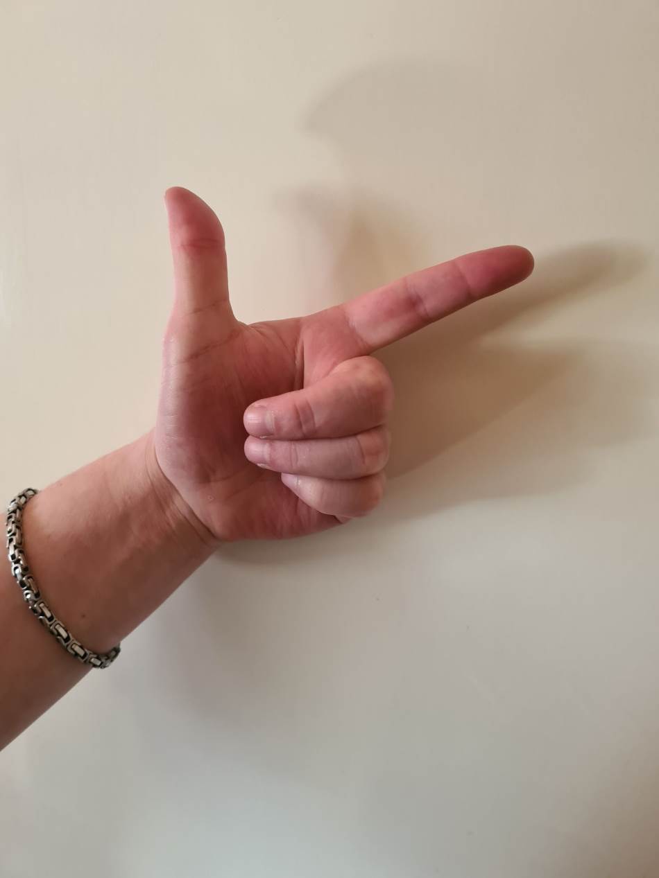 zapetljane slušalice zamršene mobilni telefoni kako spakovati slušalice da se ne zamrse kablovi