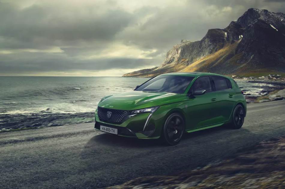 Peugeot 308 hečbek - 18.jpg