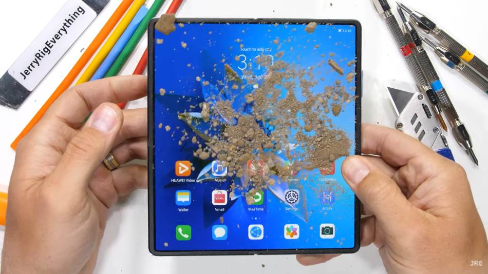 huawei mate x2 test savijanja savitljivi telefon izdrzljivost