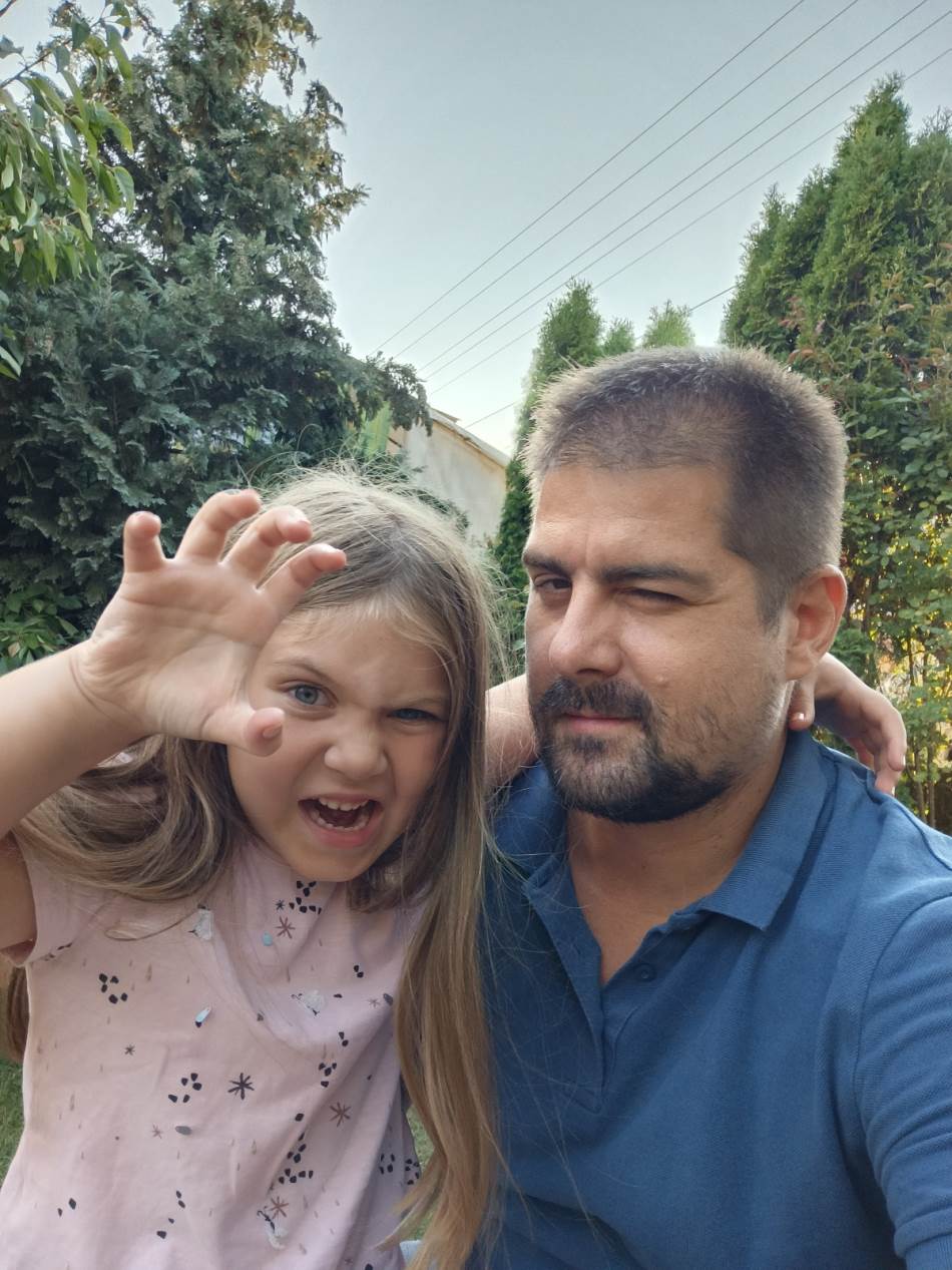 Vivo V21 5G telefon za influensere