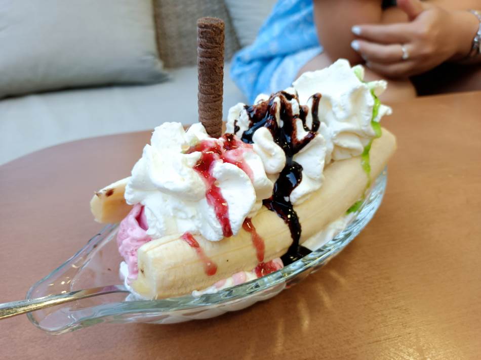 Vivo V21 5G telefon za influensere