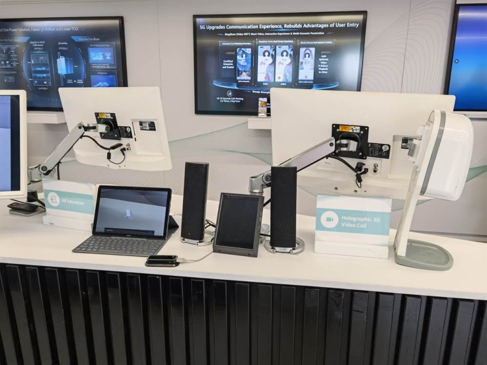 Huawei 5G kamion šta je unutra (18)