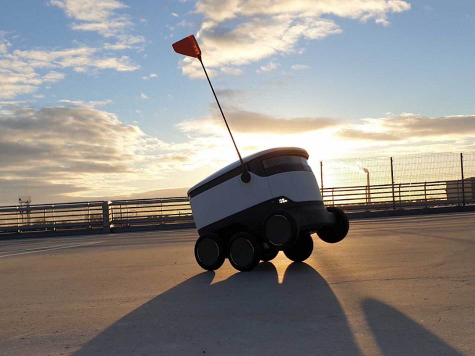 Starship Technologies roveri roboti dostavljači poštari