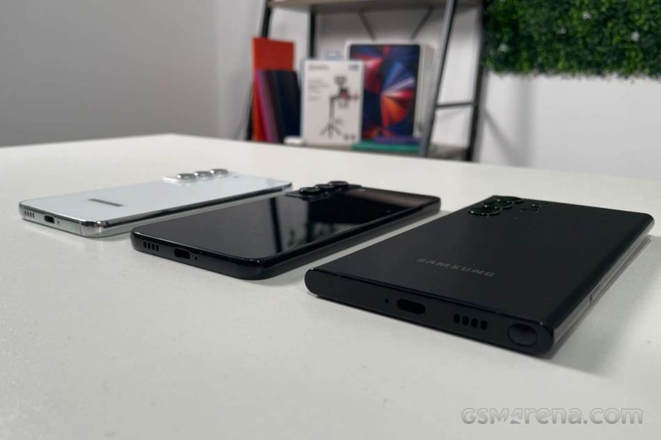 Samsung Galaxy S22 Ultra 5.jpg