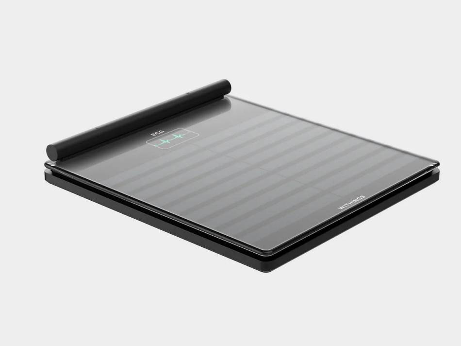 Withings pametna vaga EKG merenje 2.jpg