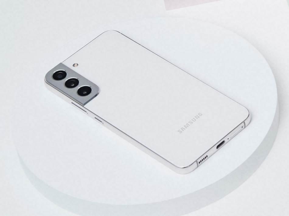 Samsung Galaxy S22 i Galaxy S22+ (12).jpg