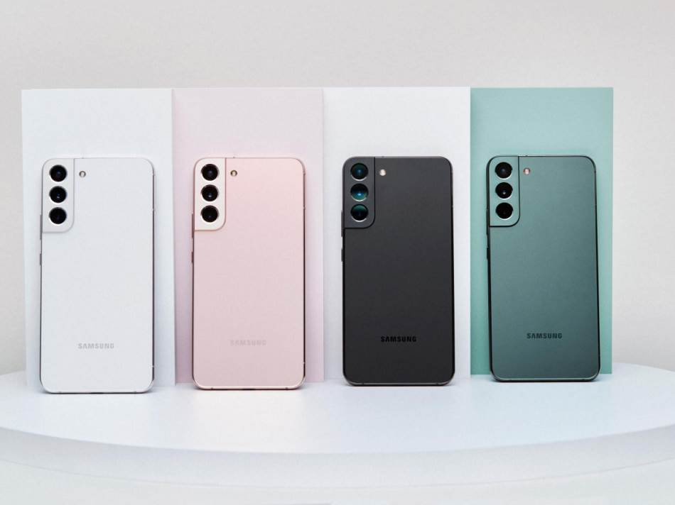 Samsung Galaxy S22 i Galaxy S22+ (8).jpg