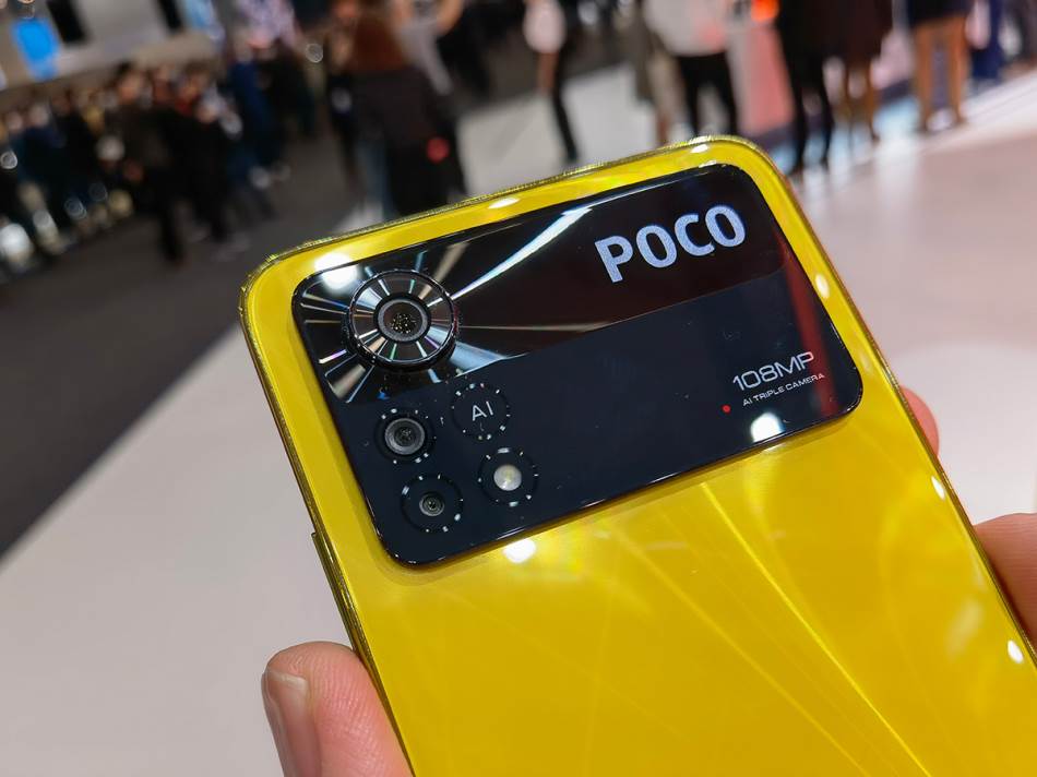 Poco MWC 2022