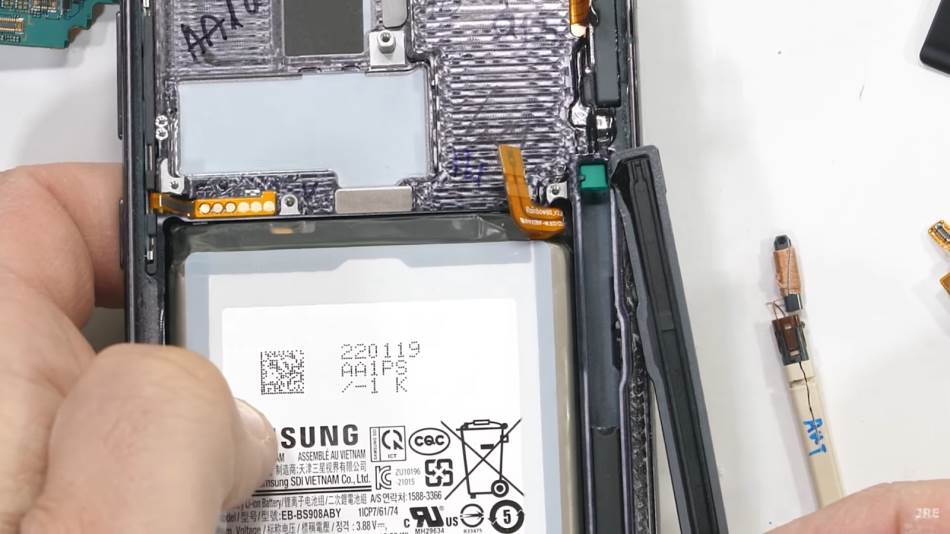 S22 Ultra rastavljanje (16).png