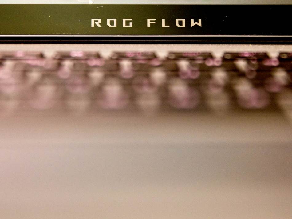 ASUS ROG Flow Z13 (16).jpg