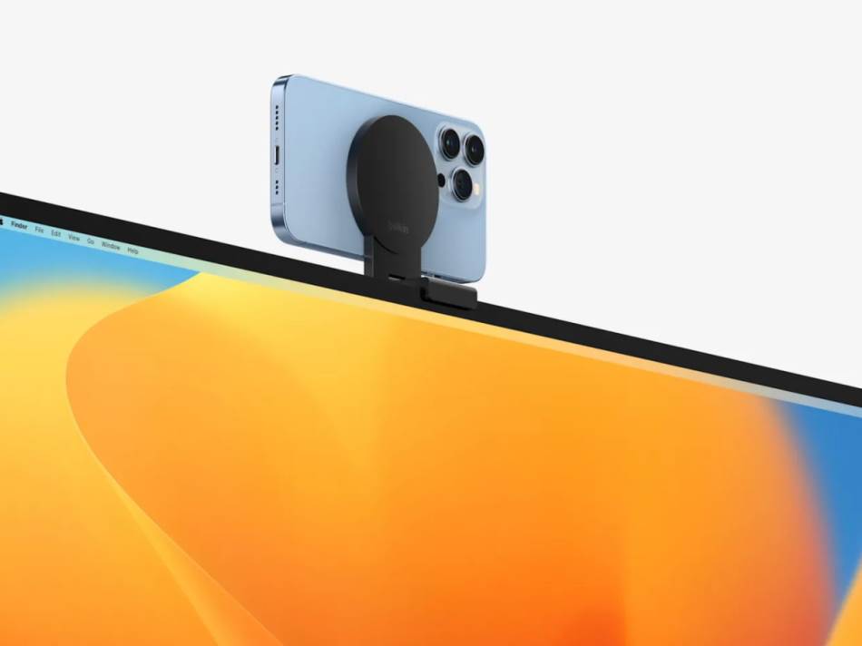 Continuity Camera iPhone pretvara u MacBook kameru