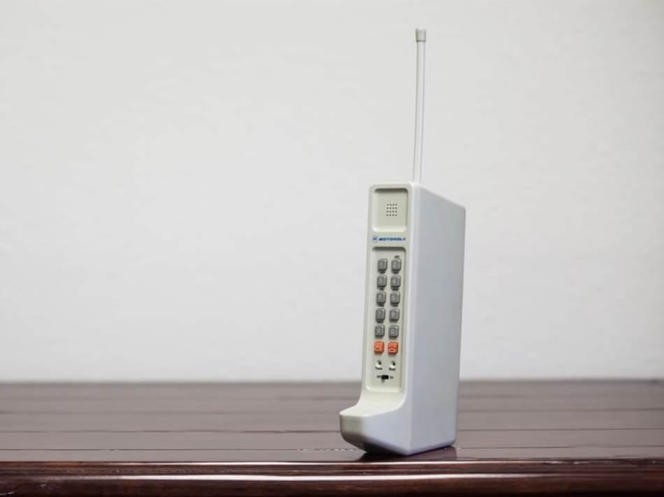 The Cell Phone _ INVENTORS _ PBS Digital Studios 0-38 screenshot.jpg