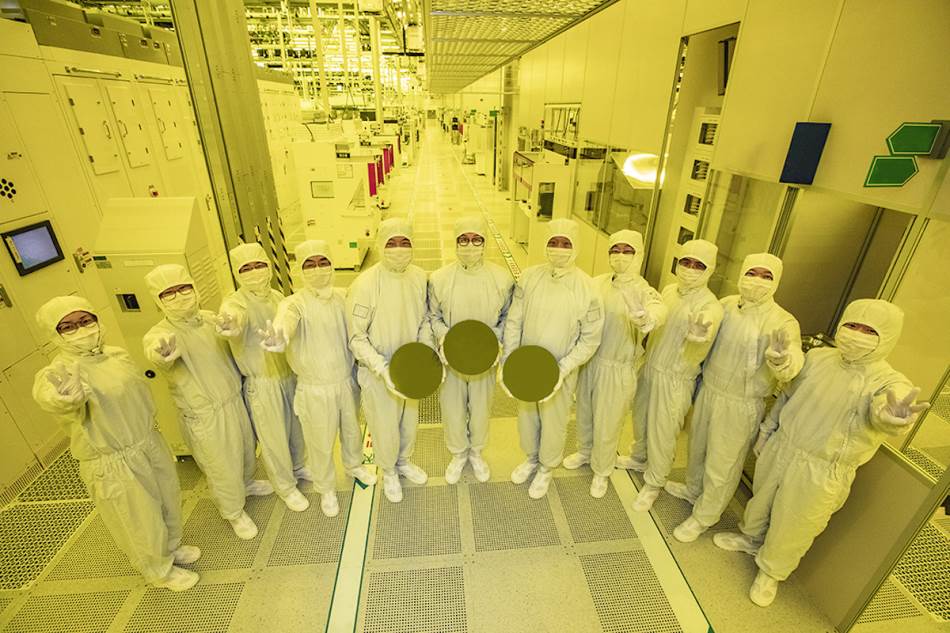 Samsung_foundrys_first_3nm_chip_production_1.jpg