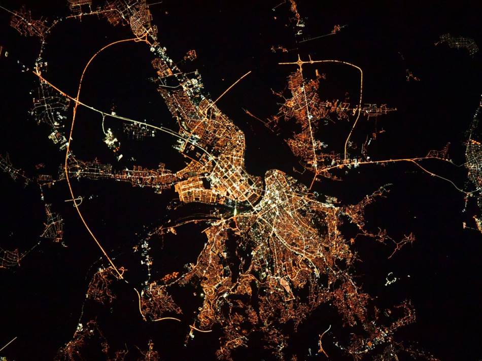 Beograd noću uslikan sa Međunarodne svemirske stanice
