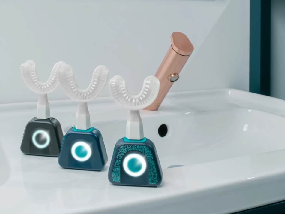 Y-Brush četkica pranje zuba za 10 sekundi 4.jpg