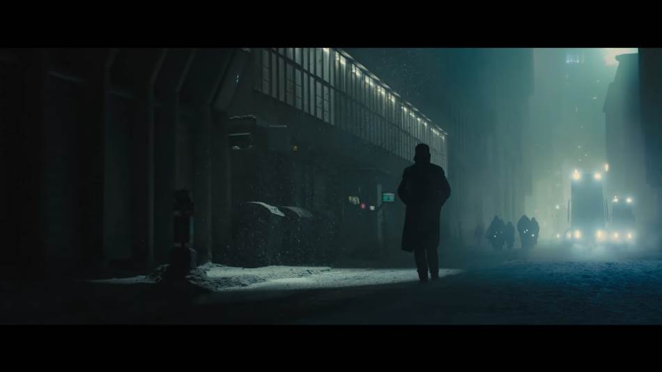 Blade Runner 2049 _ 4K Trailer _ Warner Bros. Entertainment 1-21 screenshot.png