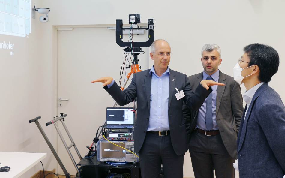 CTO 6G THz demonstration 2.jpg