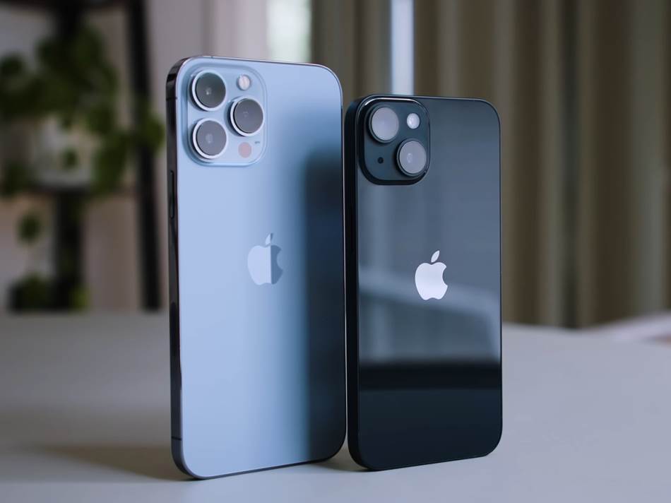 iPhone 14