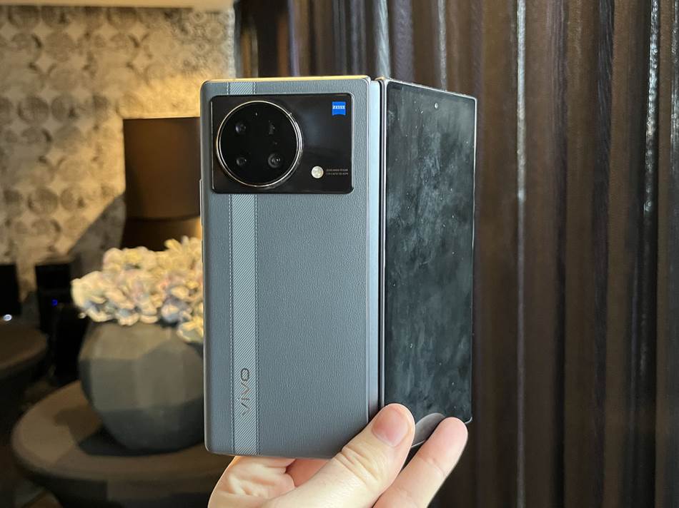 vivo X Fold+ 1.JPG