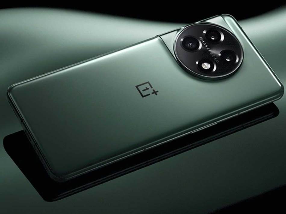 OnePlus 11 8.jpg