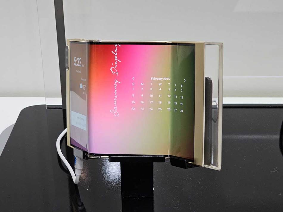 Samsung Display Flex S 1.jpg