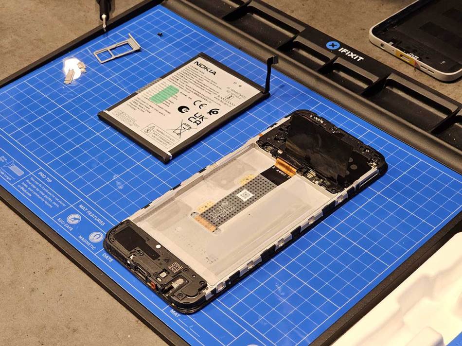 Nokia G22 popravka 1.jpg