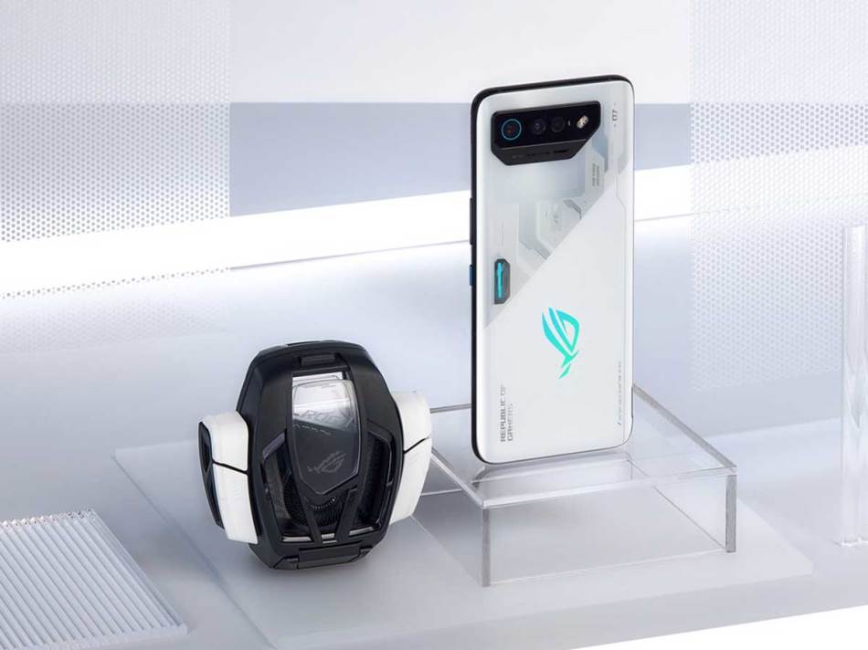 ROG Phone 7 5.jpg