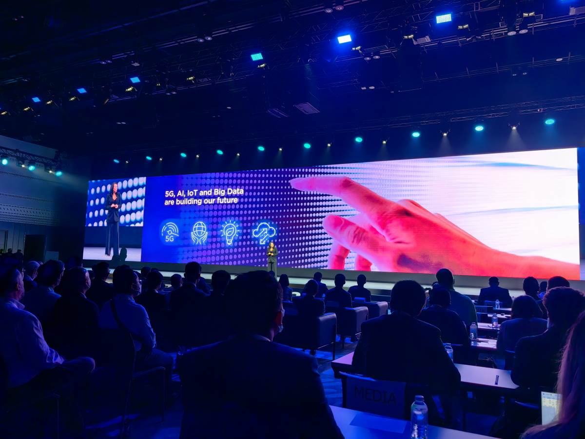 Huawei MBBF 2022 Bangkok Tajland (29).jpg