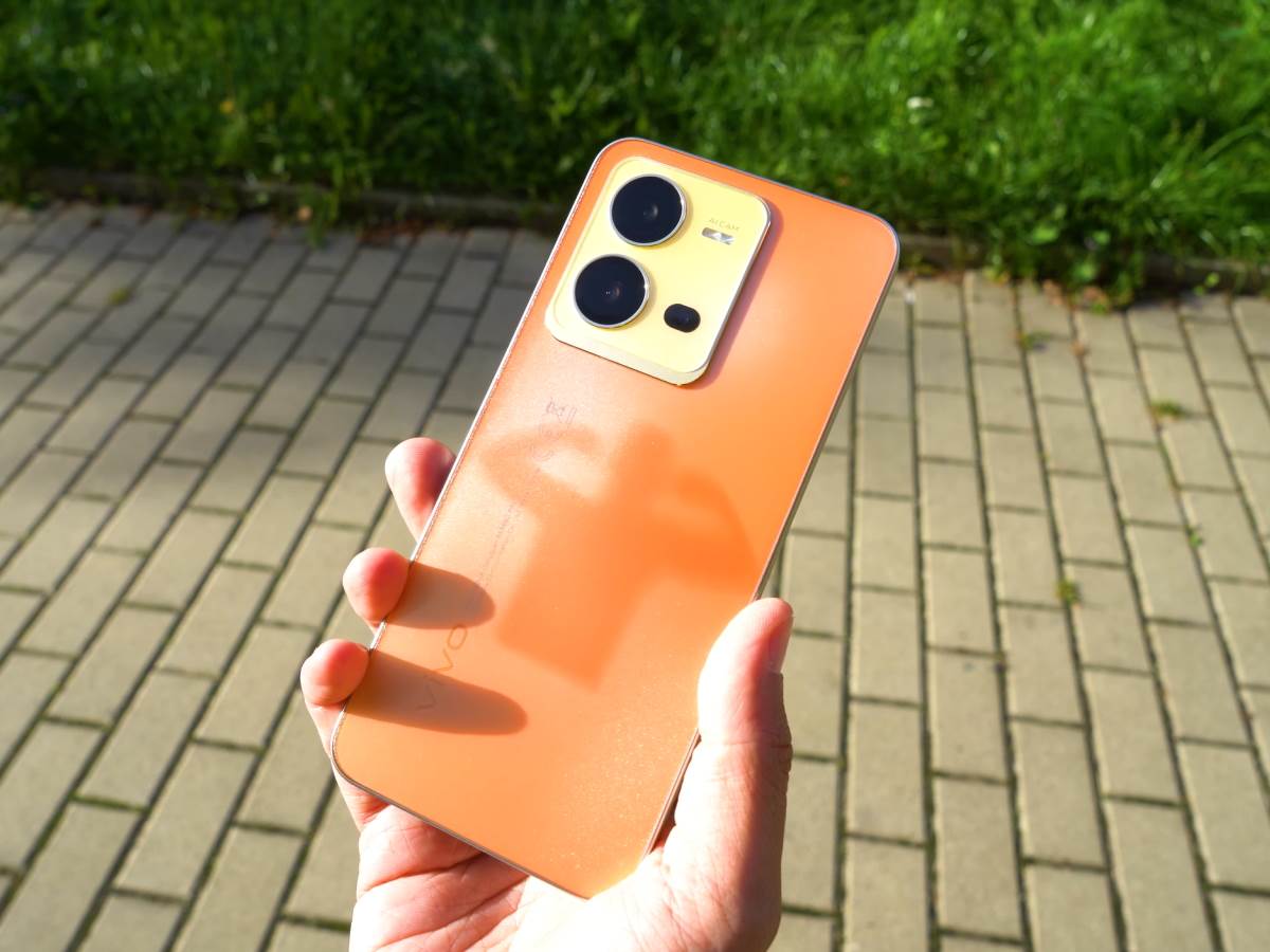 vivo X80 Lite menja boju kućišta 7.jpg