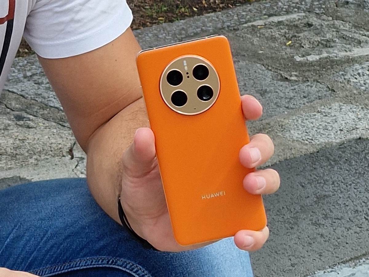Huawei Mate50 Pro.jpg