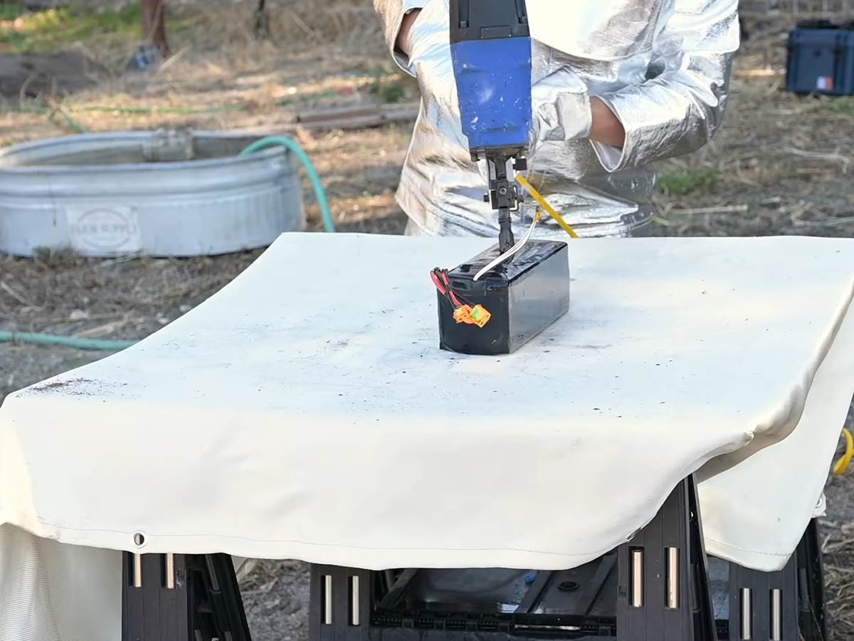 Everything You Need to Know About Exploding Batteries 5-46 screenshot.png