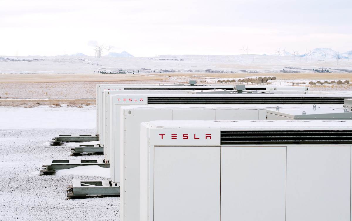 Tesla Megapack 9.jpg