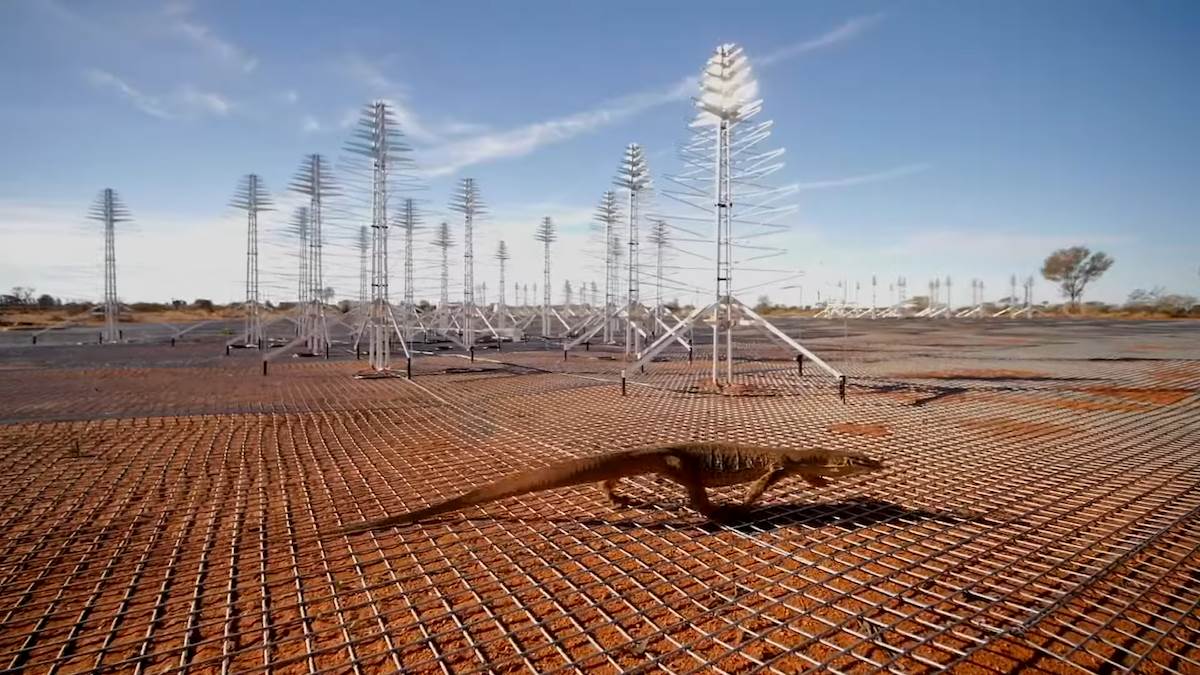 Square Kilometre Array 0-17 screenshot.png
