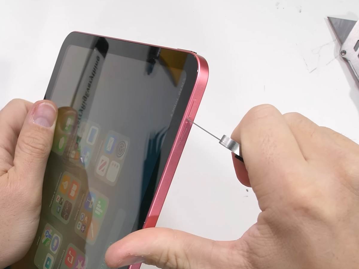 The New iPad is...  (Lets just not talk about it...) 5-4 screenshot.png