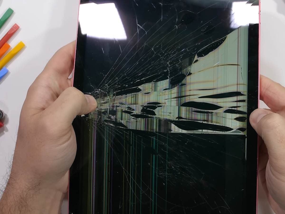 The New iPad is...  (Lets just not talk about it...) 7-54 screenshot.png