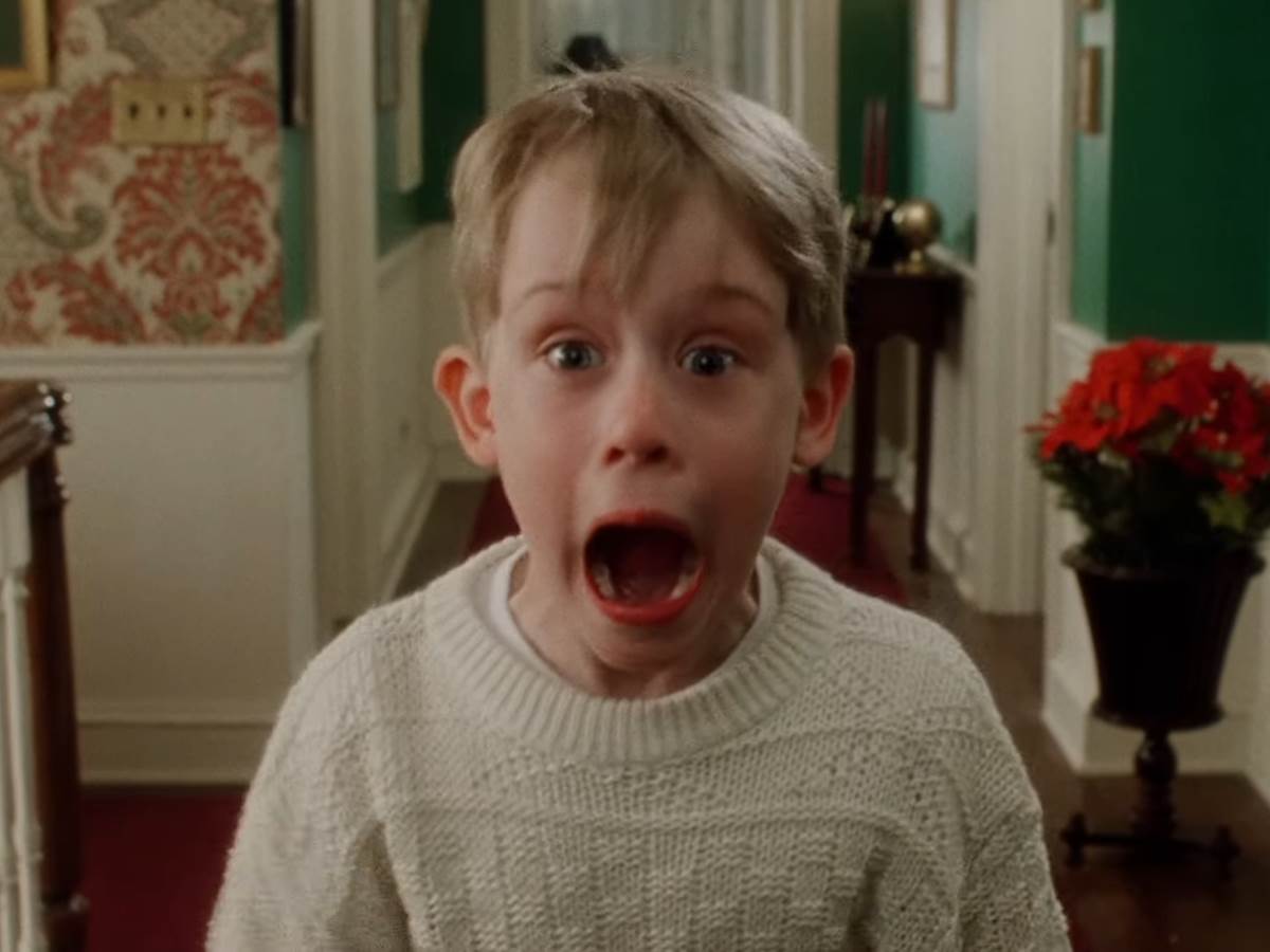 Home Alone - Theatrical Trailer Remastered in HD 0-52 screenshot.jpg