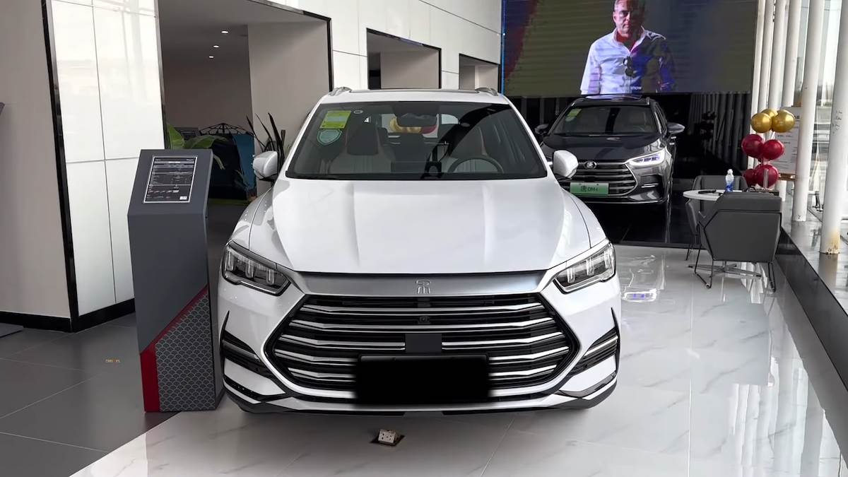 2022 BYD Song Pro DM-i in-depth Walkaround 0-6 screenshot.png